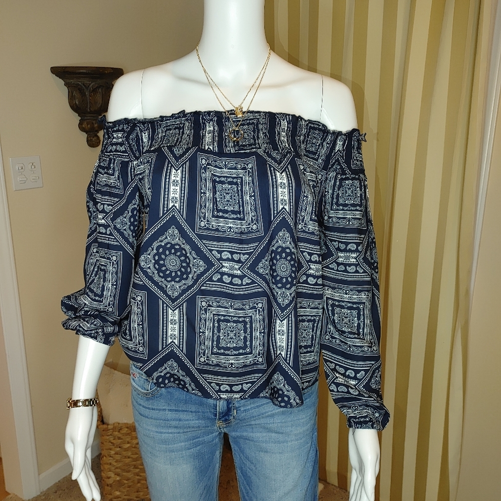 THE HANGER NAVY OFF SHOULDER TOP S